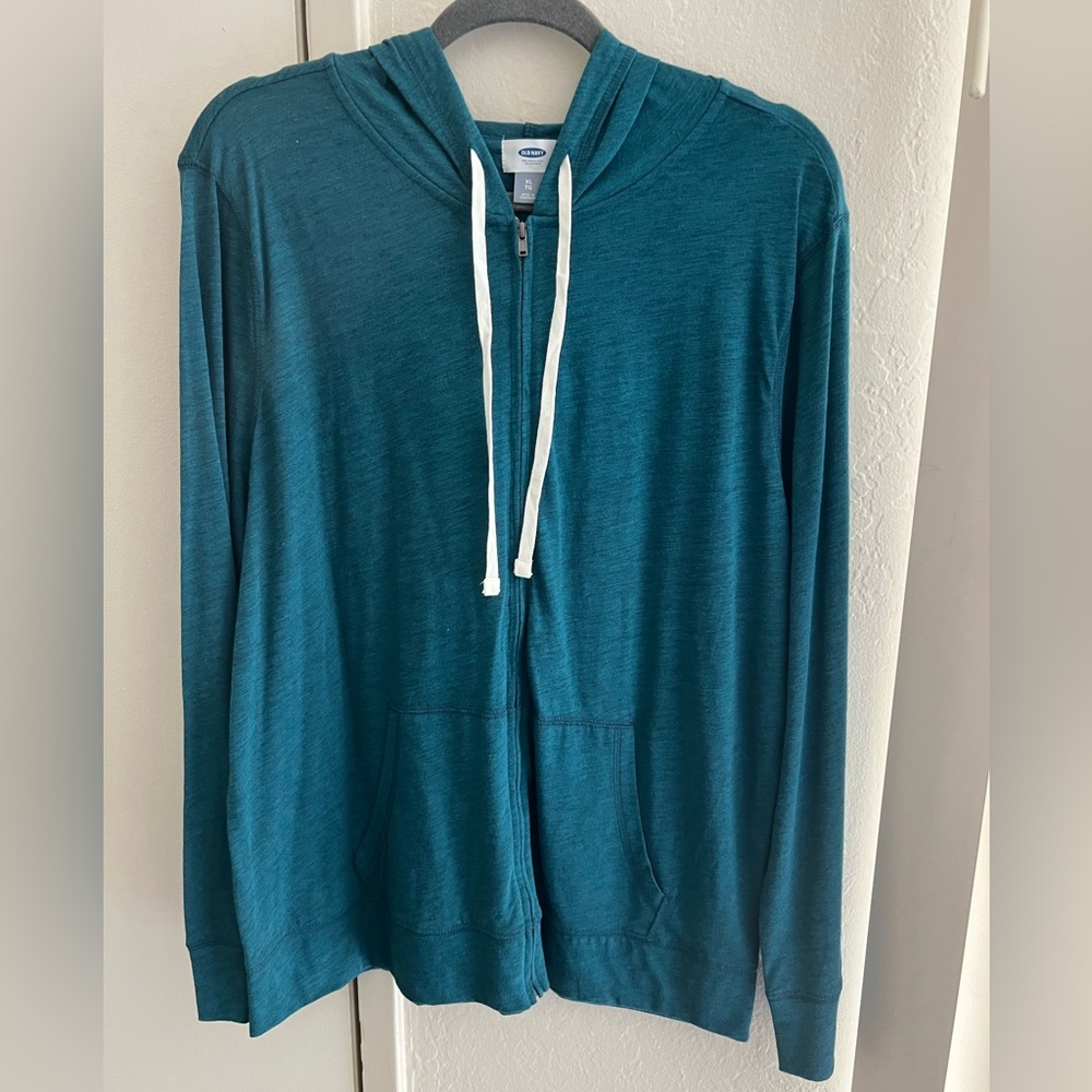 Old Navy XL teal color lightweight zip up. New With Tags.